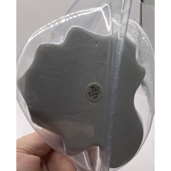 Wilton Cake Topper 6.25"- First Kiss Wedding Shimmer White  NIB Bride Groom - Picture 7 of 16